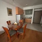 Cozy Corner-free Parking-self Check-in
