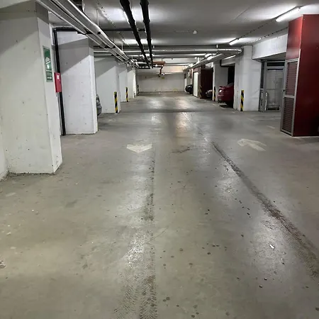 Cozy Corner Apartment-free Parking Daire