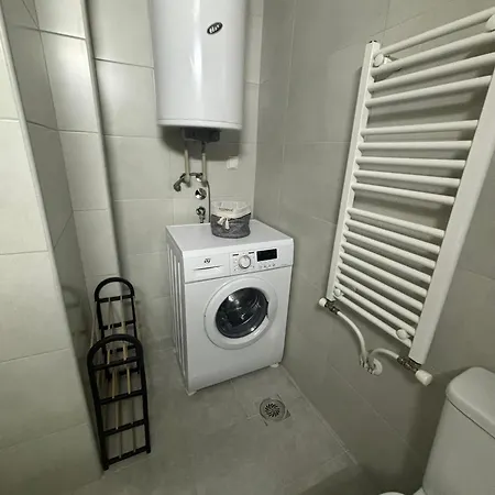 Daire Cozy Corner Apartment-free Parking Üsküp