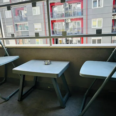 Cozy Corner Apartment-free Parking Appartement *