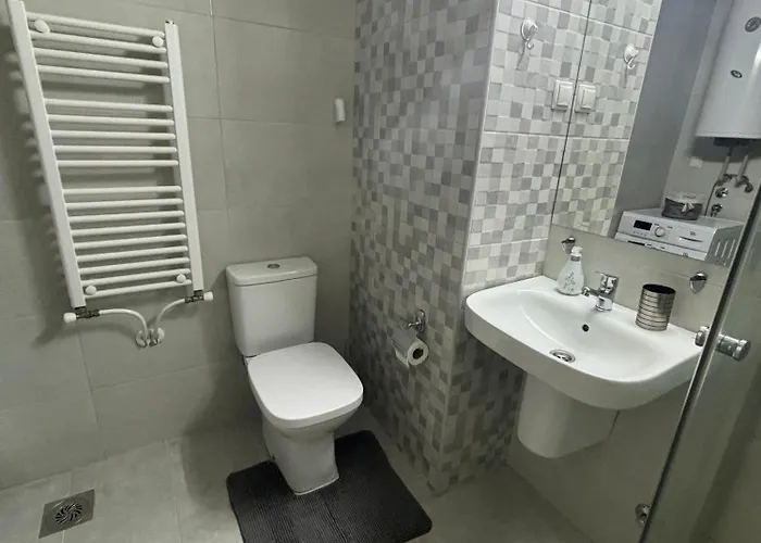 Cozy Corner-free Parking-self Check-in