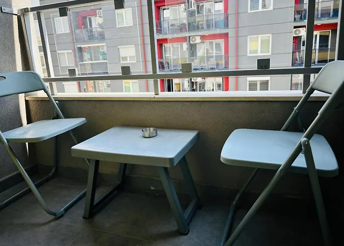 Cozy Corner-free Parking-self Check-in Lägenhet *