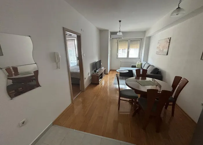 Cozy Corner-free Parking-self Check-in Üsküp