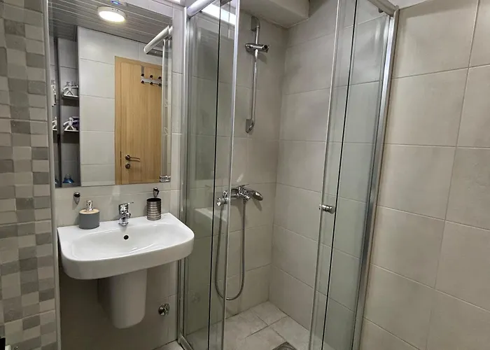 Cozy Corner-free Parking-self Check-in